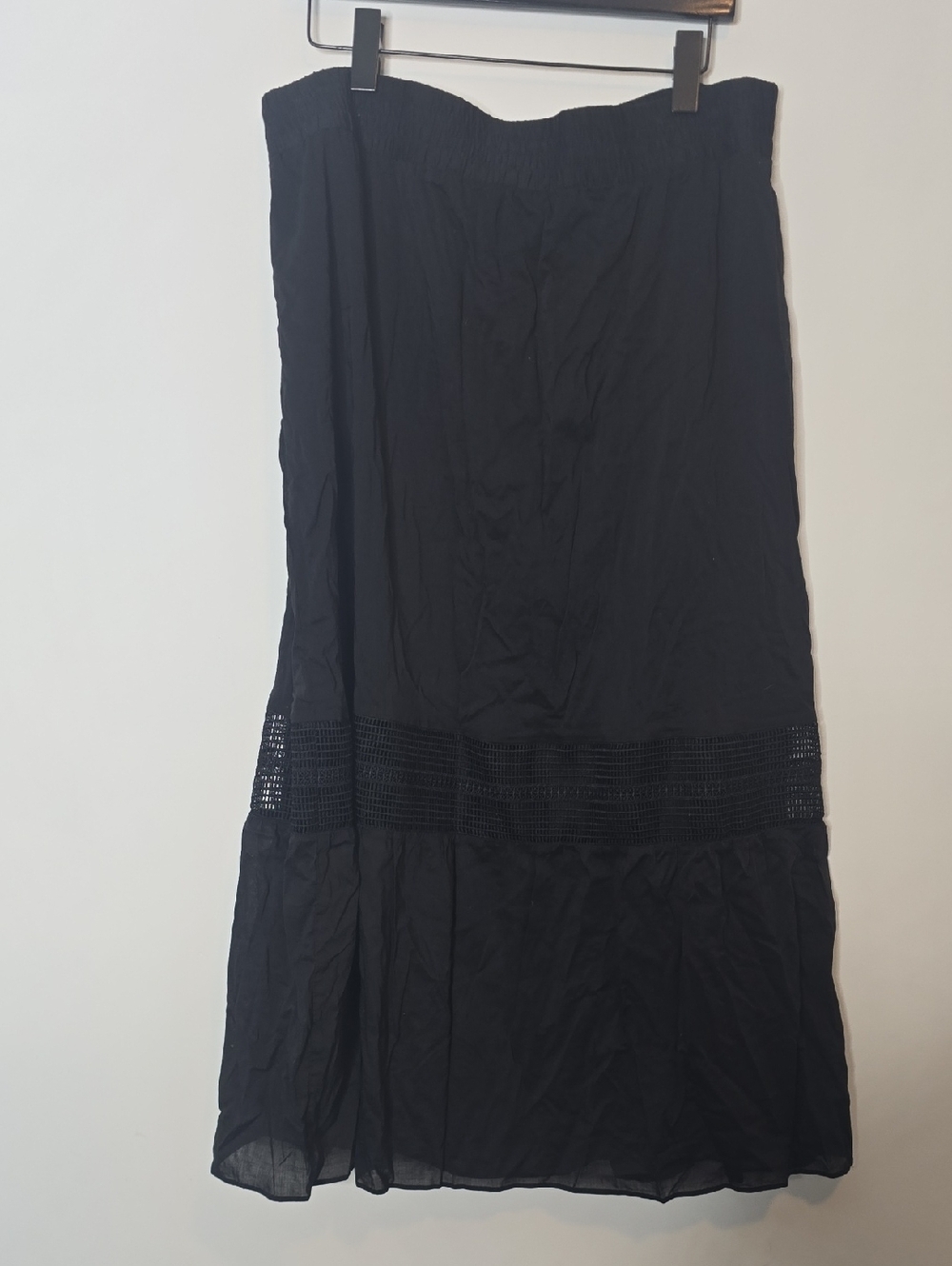 Vintage Plus Size Black Maxi Skirt with Crochet Panel - Picture 6 of 7